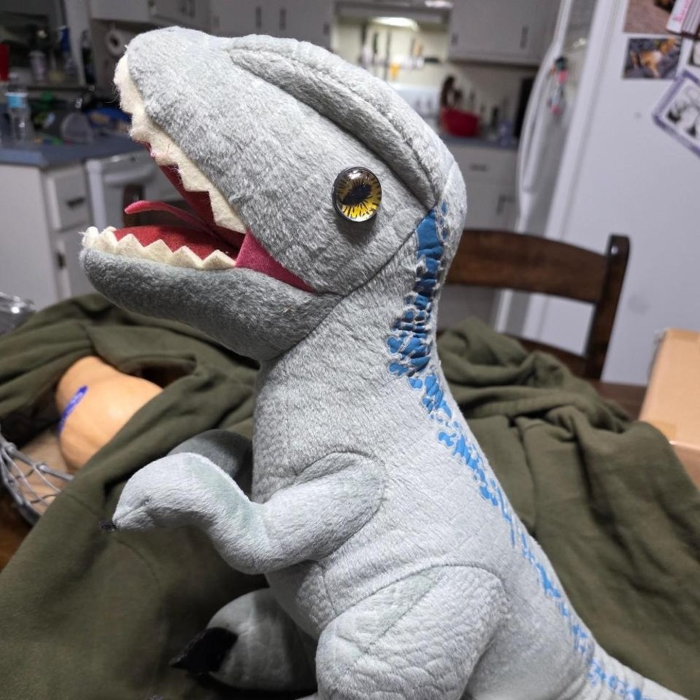 Jurassic World Blue Raptor BAB